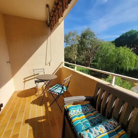Apartment Delicieux 3 P Climatise La Faviere
